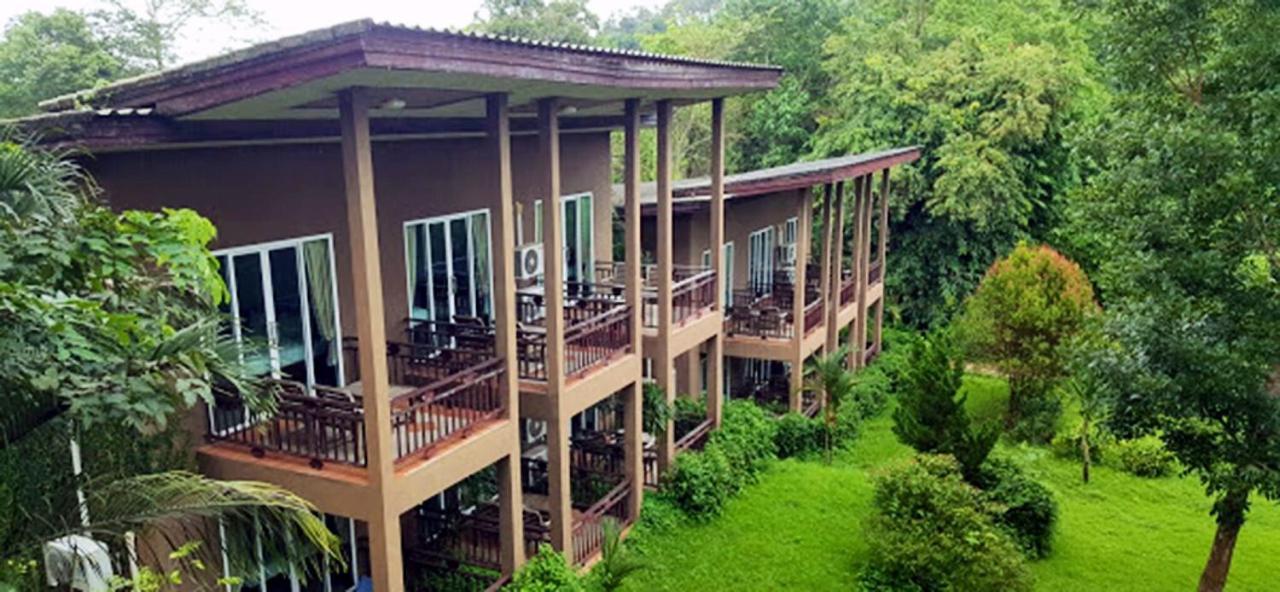 Nakakiri Resort&Spa Hin Dat Bagian luar foto