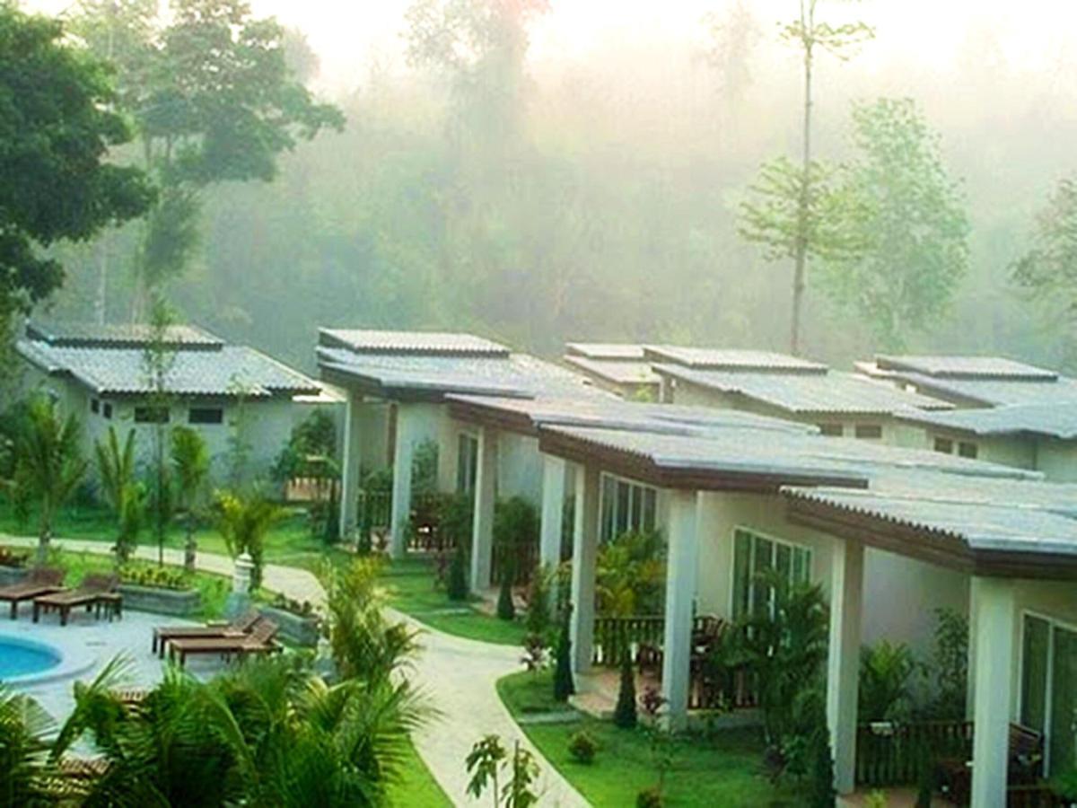 Nakakiri Resort&Spa Hin Dat Bagian luar foto