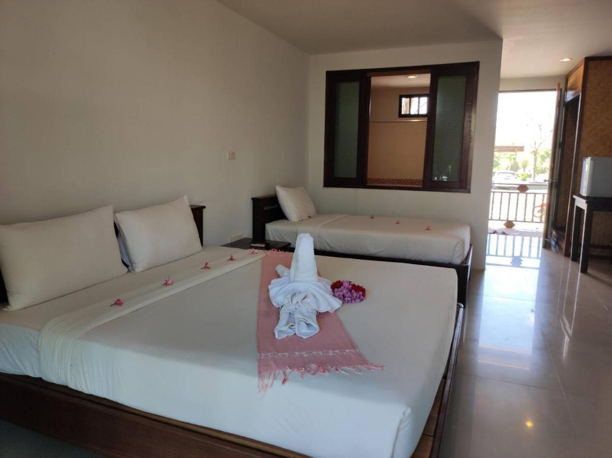 Nakakiri Resort&Spa Hin Dat Bagian luar foto