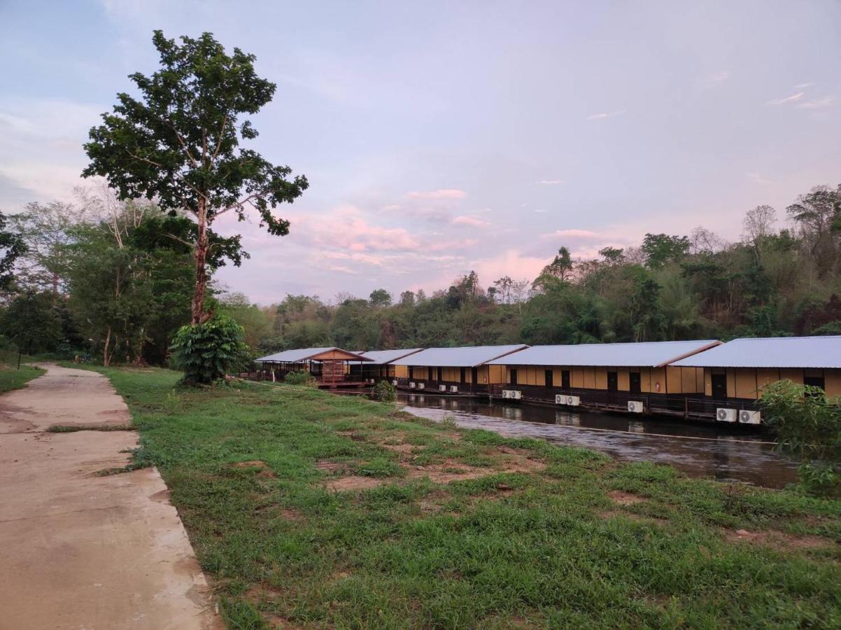 Nakakiri Resort&Spa Hin Dat Bagian luar foto