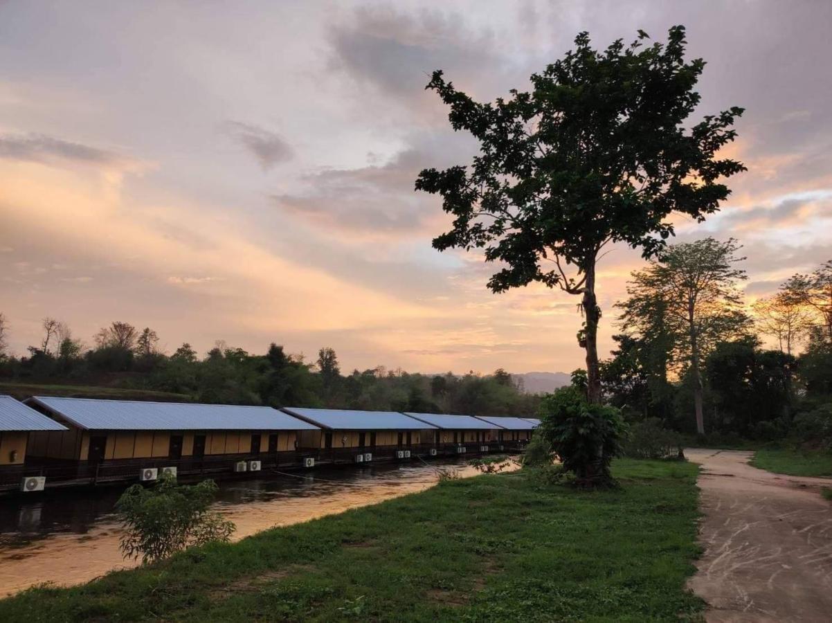 Nakakiri Resort&Spa Hin Dat Bagian luar foto